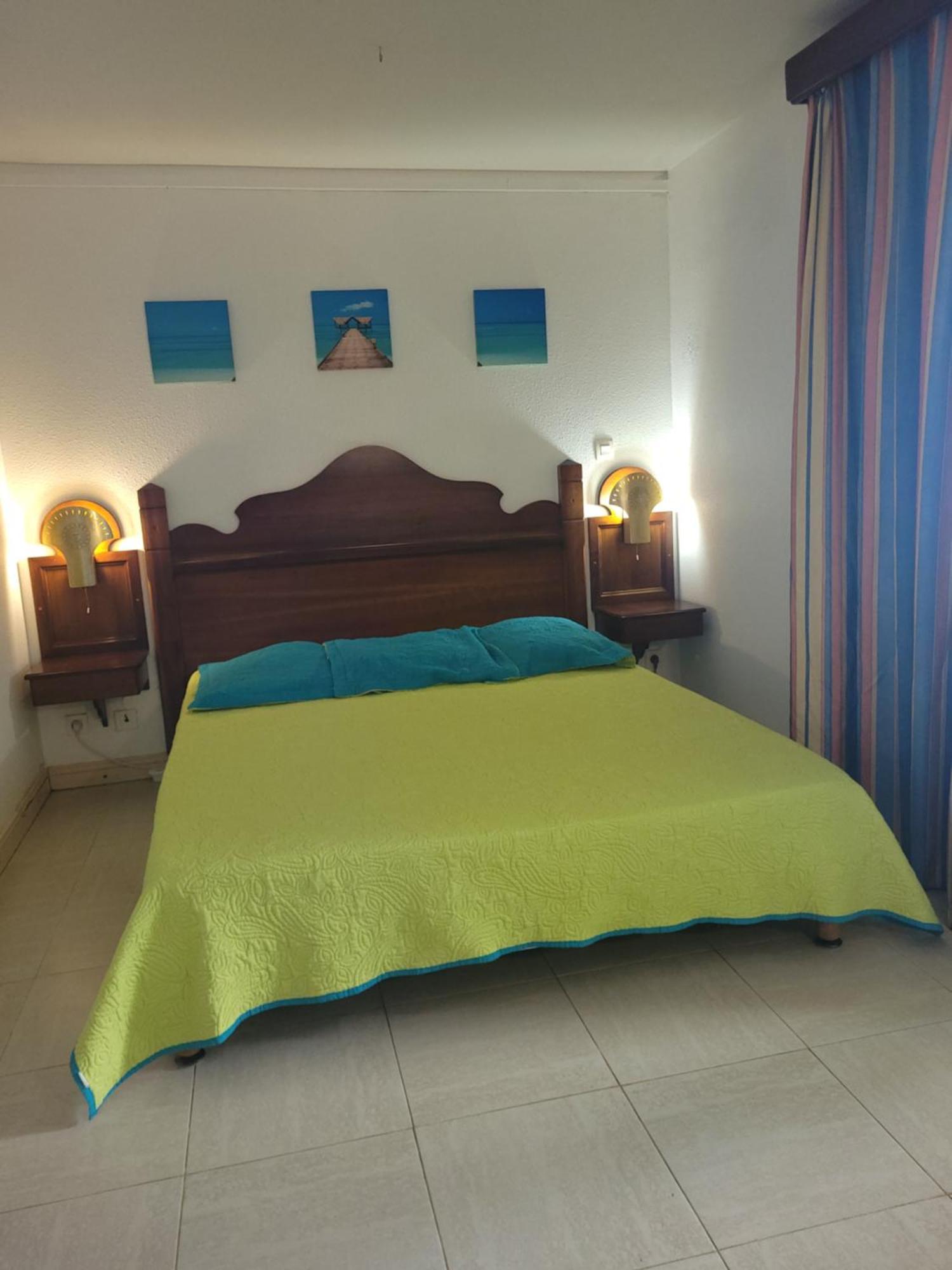 Turquoise Caritan Apartment Сент-Ан Екстериор снимка