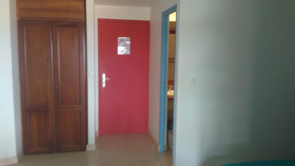 Turquoise Caritan Apartment Сент-Ан Екстериор снимка